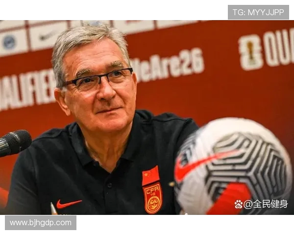 RNG战队灵活性引发热议赛场表现与战术调整的深度探讨 RNG战队灵活性引发热议赛场表现与战术调整的深度探讨