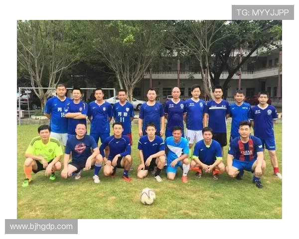 上海足球队在足球意识排行榜中荣登第六名引发热议与期待 上海足球队在足球意识排行榜中荣登第六名引发热议与期待