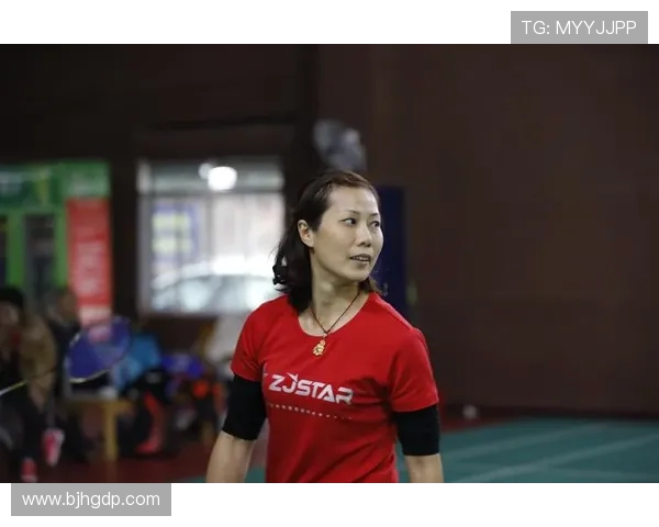 成都羽毛球队近期状态分析与表现评估探讨 成都羽毛球队近期状态分析与表现评估探讨