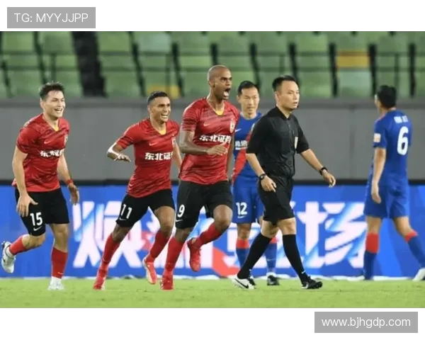 武汉足球队以88分领跑欧锦赛积分榜展现强劲实力