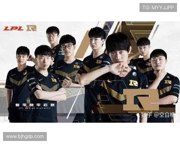 英雄联盟深度解析：RNG战队灵活战术与团队协作的秘密揭秘