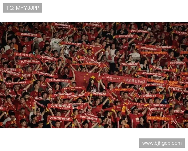 从02年国足的辉煌到现代国足的挑战：一段足球历史的对比与反思