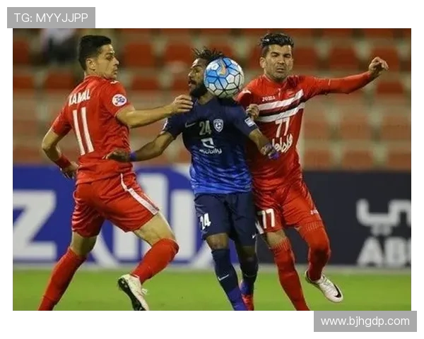 德黑兰独立与弗拉德的激烈对决揭示足球战术与团队精神的较量