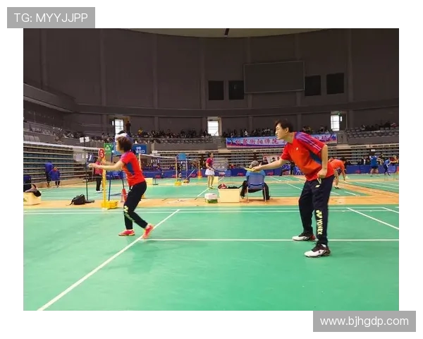 重庆羽毛球队与成都羽毛球队赛后复盘分析团队配合与战术执行的关键因素