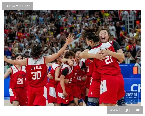 成都篮球队进攻战术解析与深度剖析助力球队崛起之路