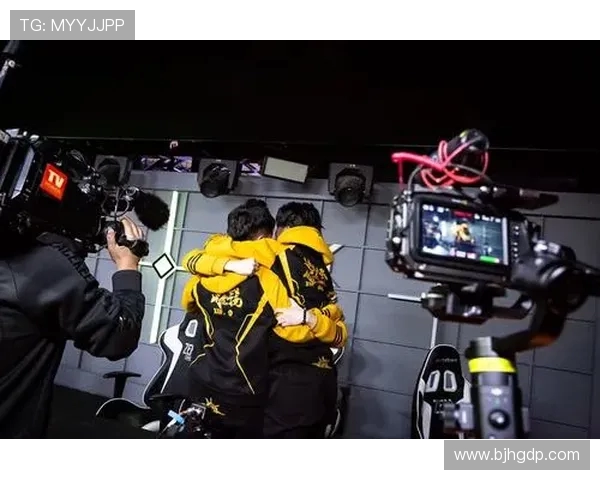 热议和平精英FPX战队如何实现意识变革与团队协作的提升之路